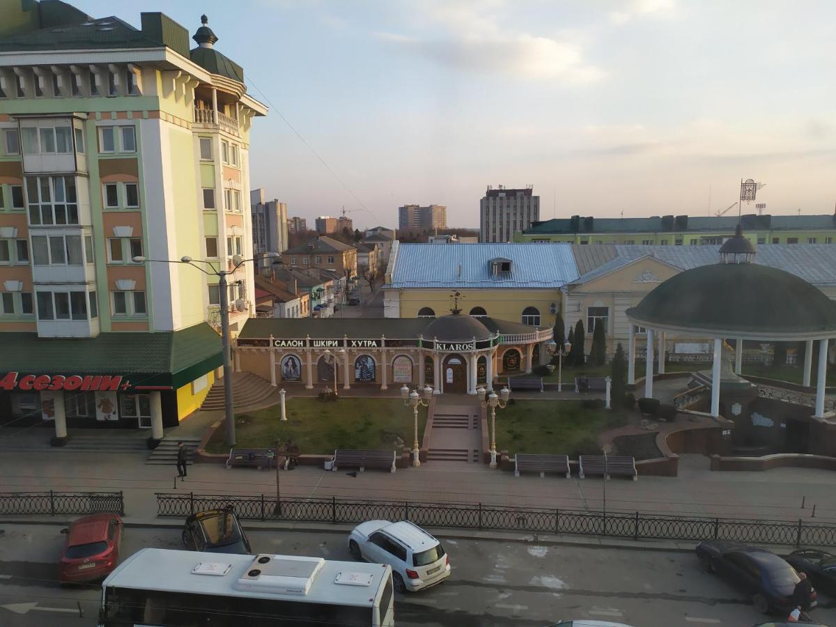 Апартаменти Світлий Ранок Та Затишний Вечір Rivne Buitenkant foto