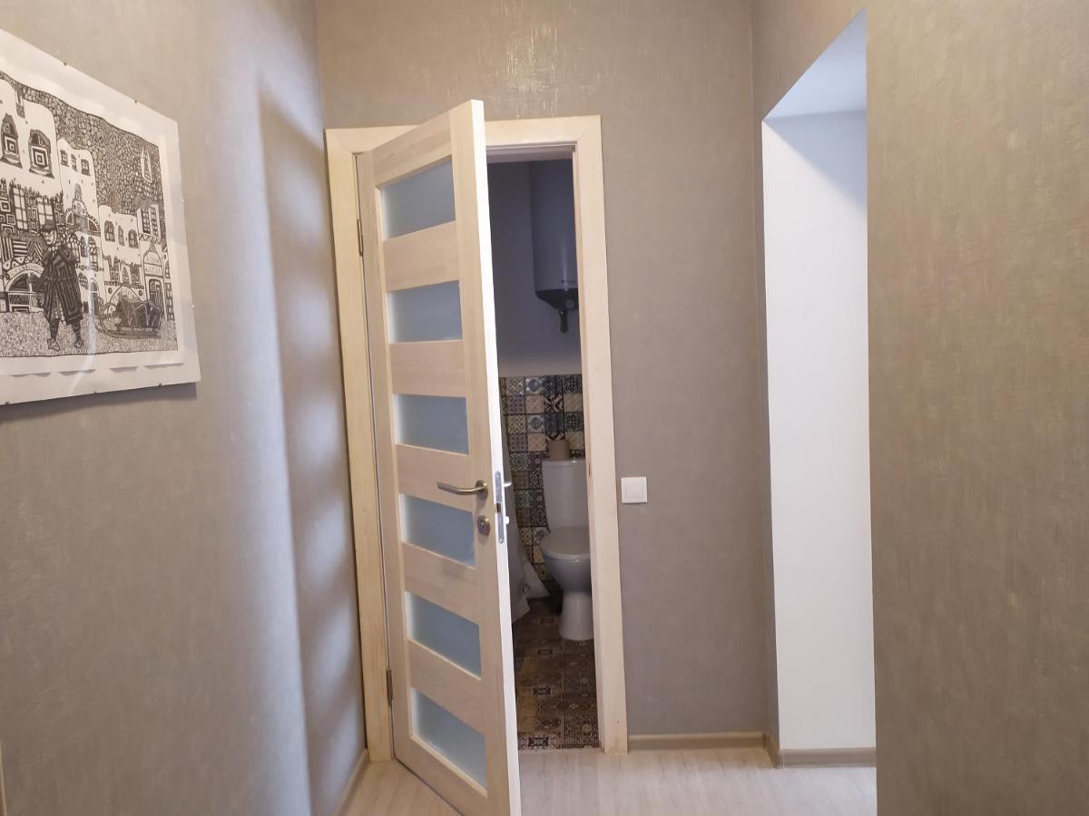 Апартаменти Світлий Ранок Та Затишний Вечір Rivne Buitenkant foto